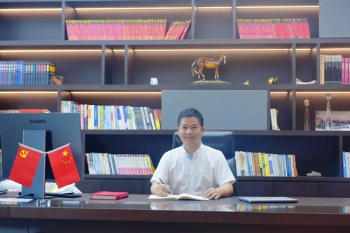 五一勞動節(jié) | 知良總經(jīng)理為藍領發(fā)聲：聚焦匠心，致敬不凡
